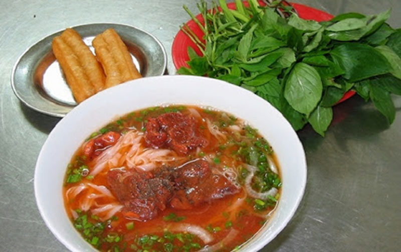 cách nấu phở sốt vang thơm ngon chuẩn vị